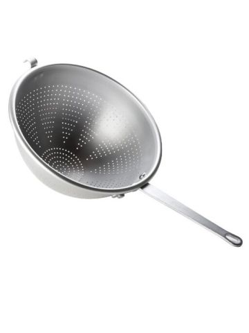 Vollrath 4605 Aluminum Wear-Ever Professional Standard Strength Strainer, 5-Quart
