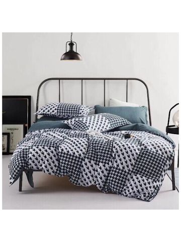 Square Design Bedding Set Of 6 Pieces