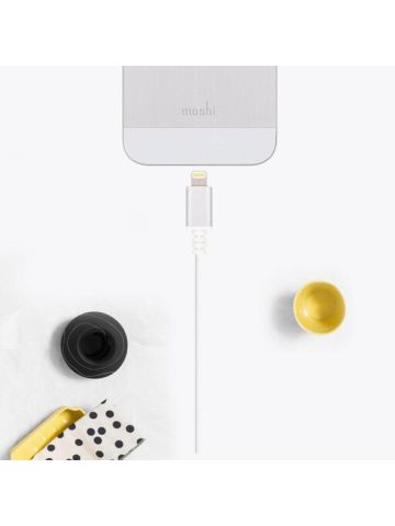 Moshi USB Cable with Lightning Connector 3m